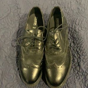 Geox shoes size 9